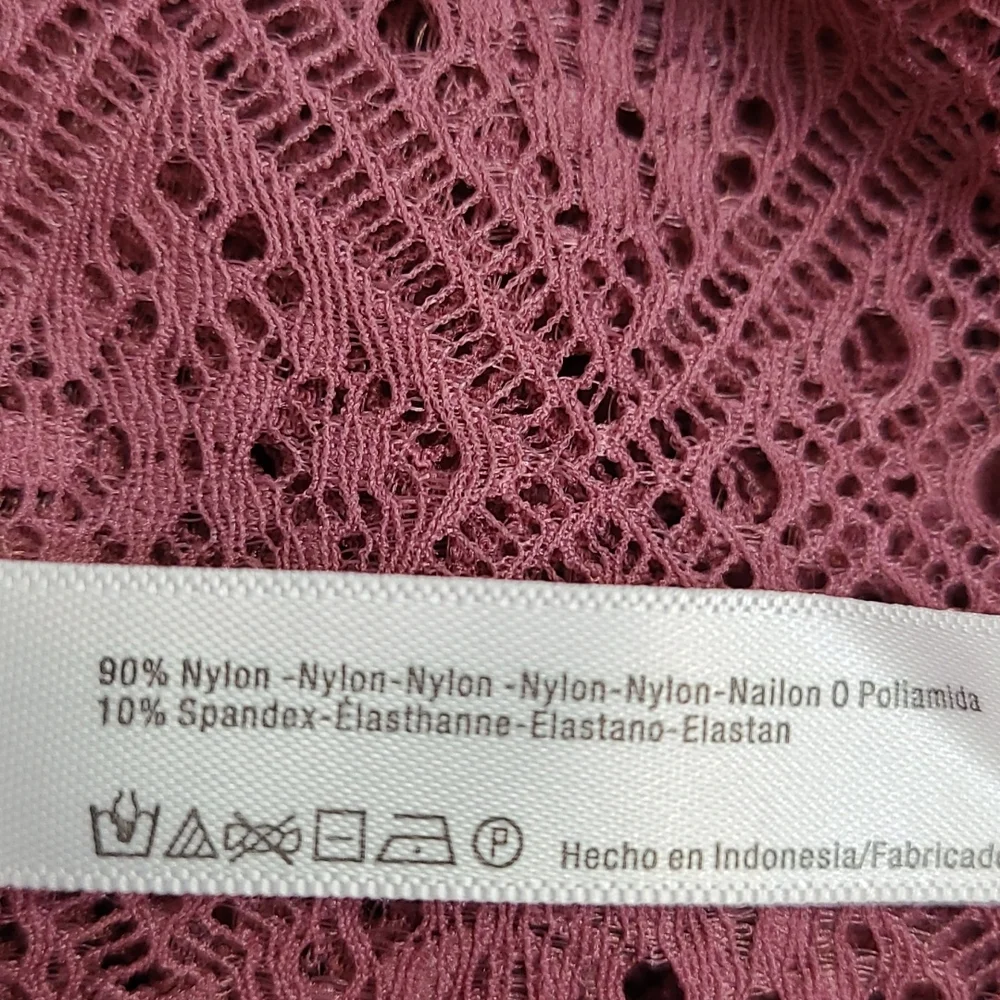 Free People Sweet Memories Lace Turtle Neck Top Rose - Picture 9 of 9